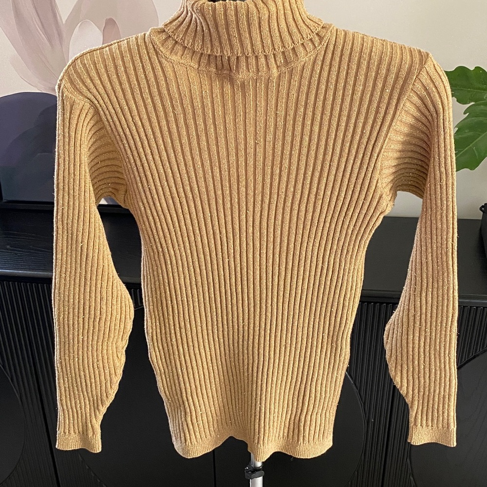Vintage Gold Ribbed Turtleneck Sweater With Glittery Gold Metallic Threading